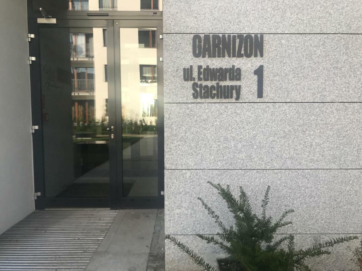 Apartament Garnizon No. 1 Apartment กดัญสก์ ภายนอก รูปภาพ
