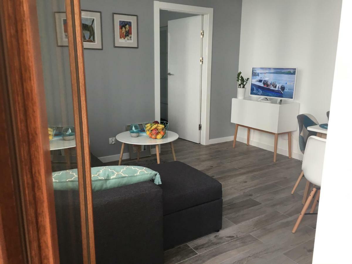 Apartament Garnizon No. 1 Apartment กดัญสก์ ภายนอก รูปภาพ